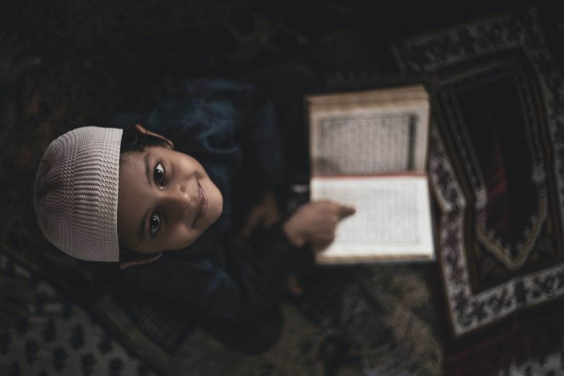 https://crescentmoonstore.com/cdn/shop/articles/pexels-nadim-shaikh-4521947.jpg?v=1703445063&width=1100